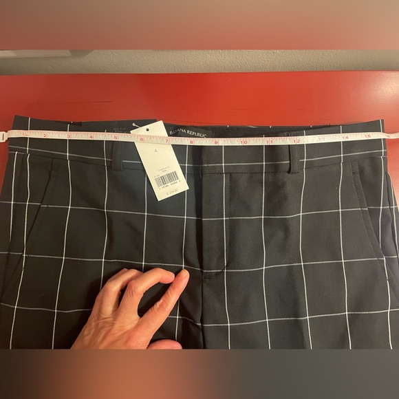 Banana Republic Ryan Slim Straight-fit Washable Windowpane Pants - Picture 10 of 11